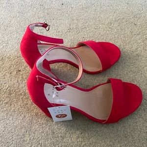 NWT a new day heels